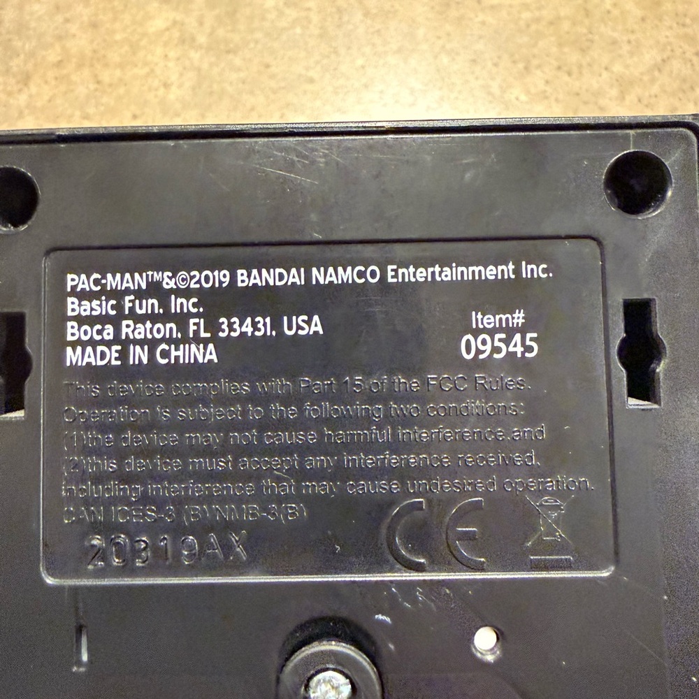 Pac-Man Basic Fun LCD Color Mini Arcade Game BasicFun 2019 09545 PacMan - Tested - Picture 10 of 13